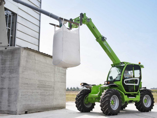 MERLO TF42.7 CS136