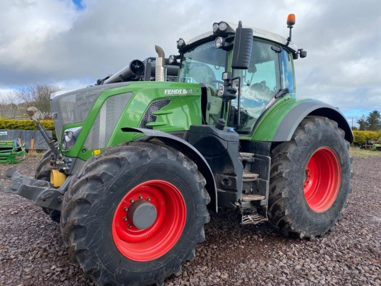 FENDT 828 PROFI PLUS