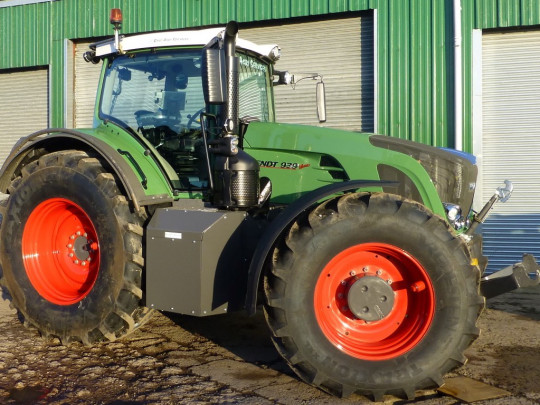 FENDT TRACTOR FORESTRY GUARDING KIT