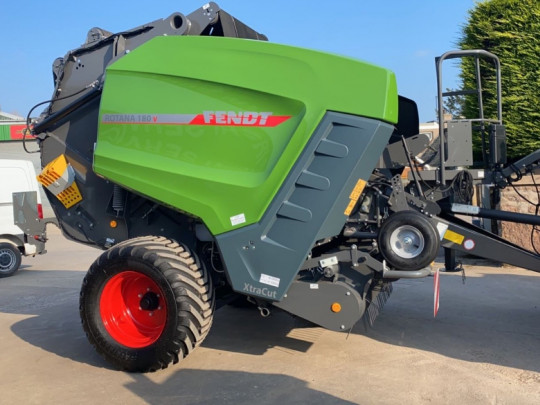 FENDT ROTANA 160V XTRA BALER